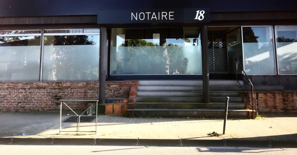 Enseigne Notaire