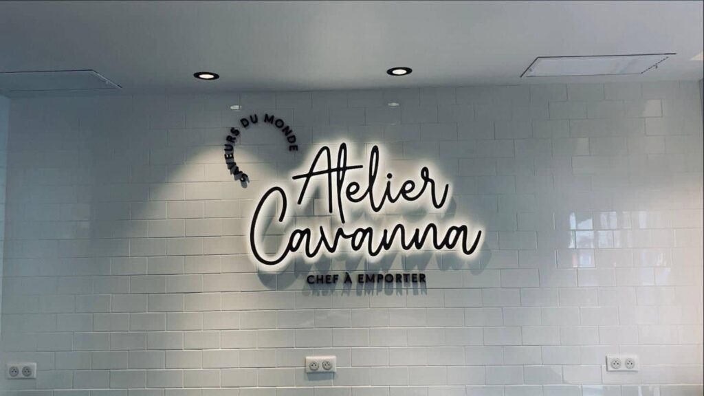 Enseigne lumineuse Atelier Cavana